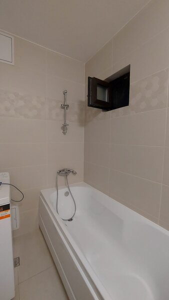 Unirii, Camera de Comert, Goga,